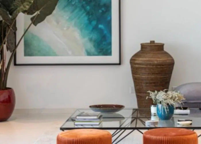 Saffron By Tangerine Nikósie